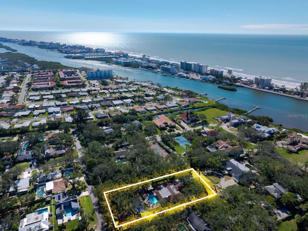 Photo of 10767 Danielle Drive, Largo, FL 33774 (MLS # A4677074)