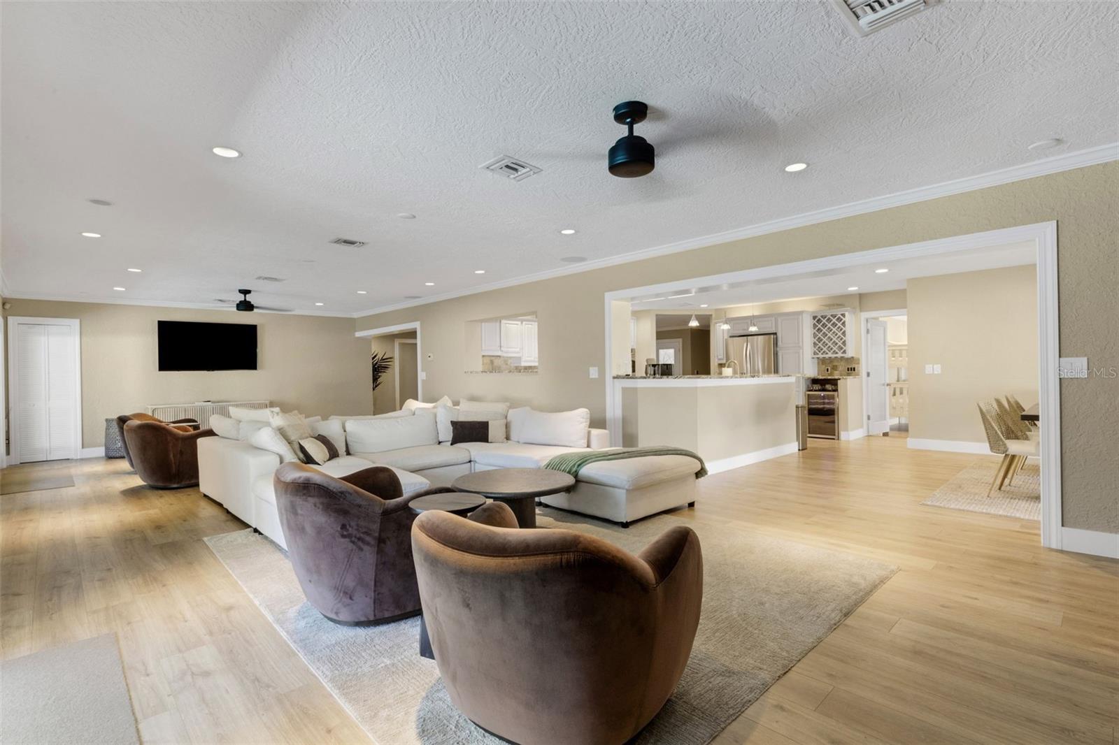 ACREAGE & UNREC - Residential