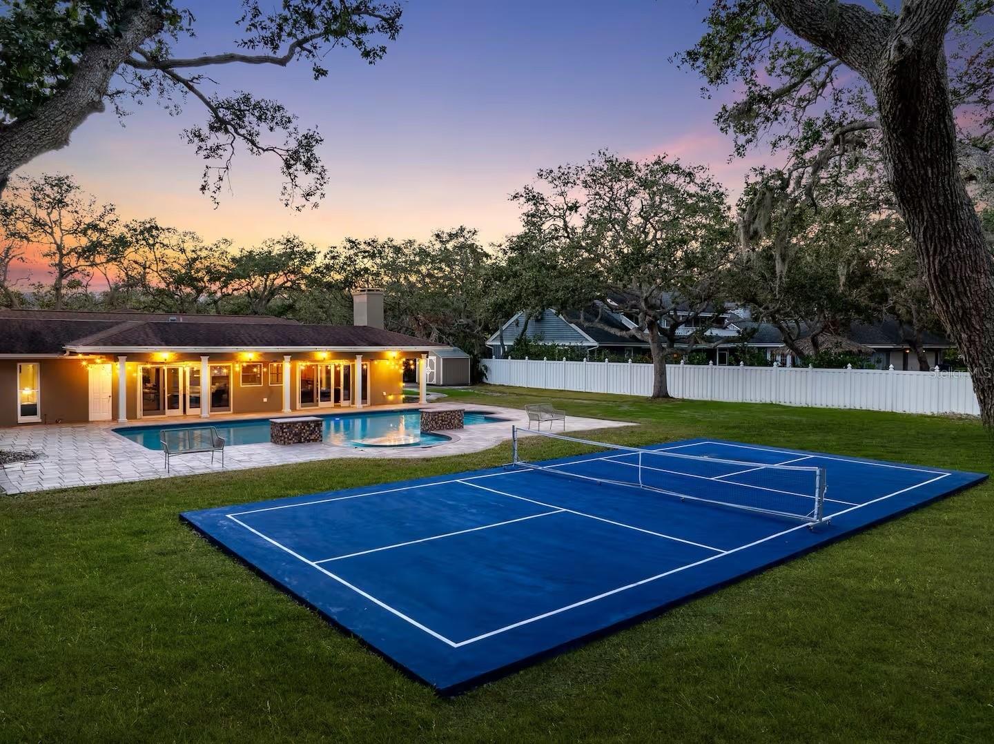 10767 DANIELLE DRIVE