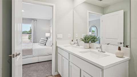 Tiny photo for 10166 SE 158th Lane, Summerfield, FL 34491 (MLS # OM729536)