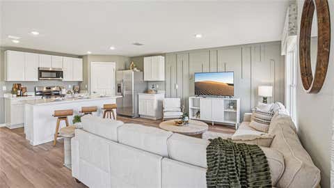 Tiny photo for 10166 SE 158th Lane, Summerfield, FL 34491 (MLS # OM729536)
