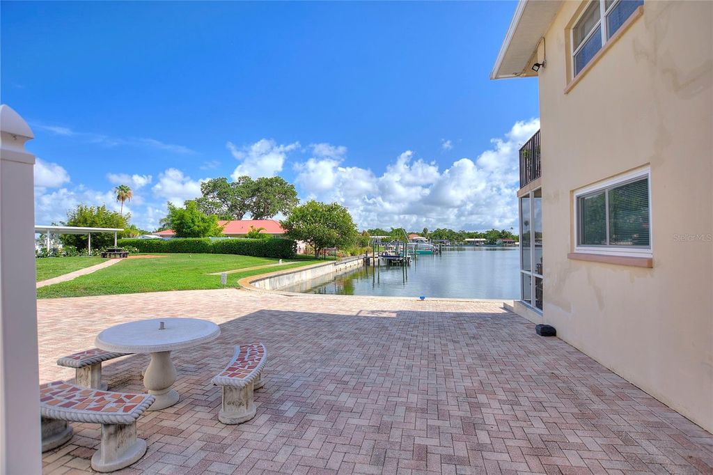 Photo of 3753 46th Avenue S #10, St Petersburg, FL 33711 (MLS # TB8404627)