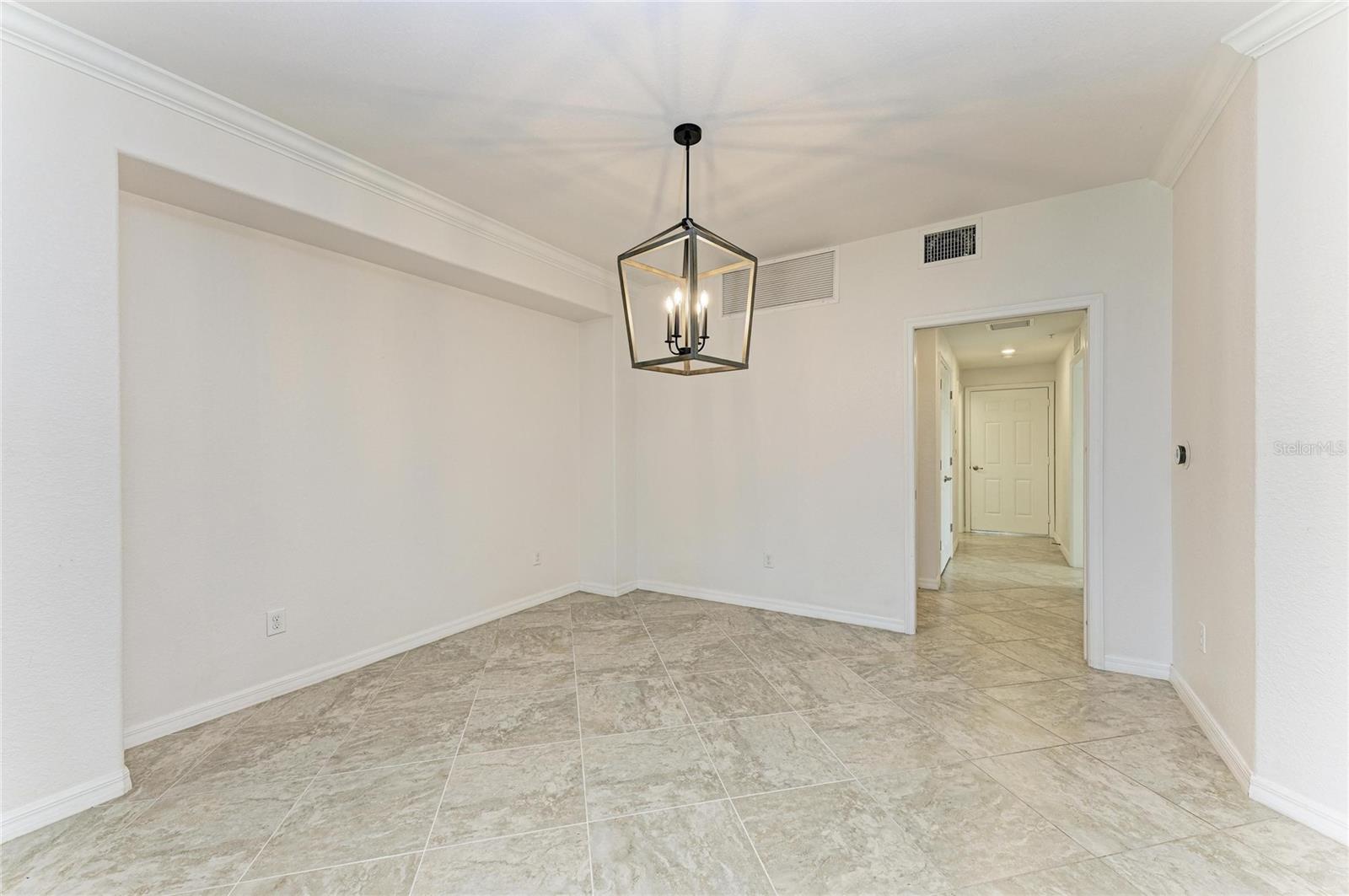 LAKEWOOD NATIONAL - Residential