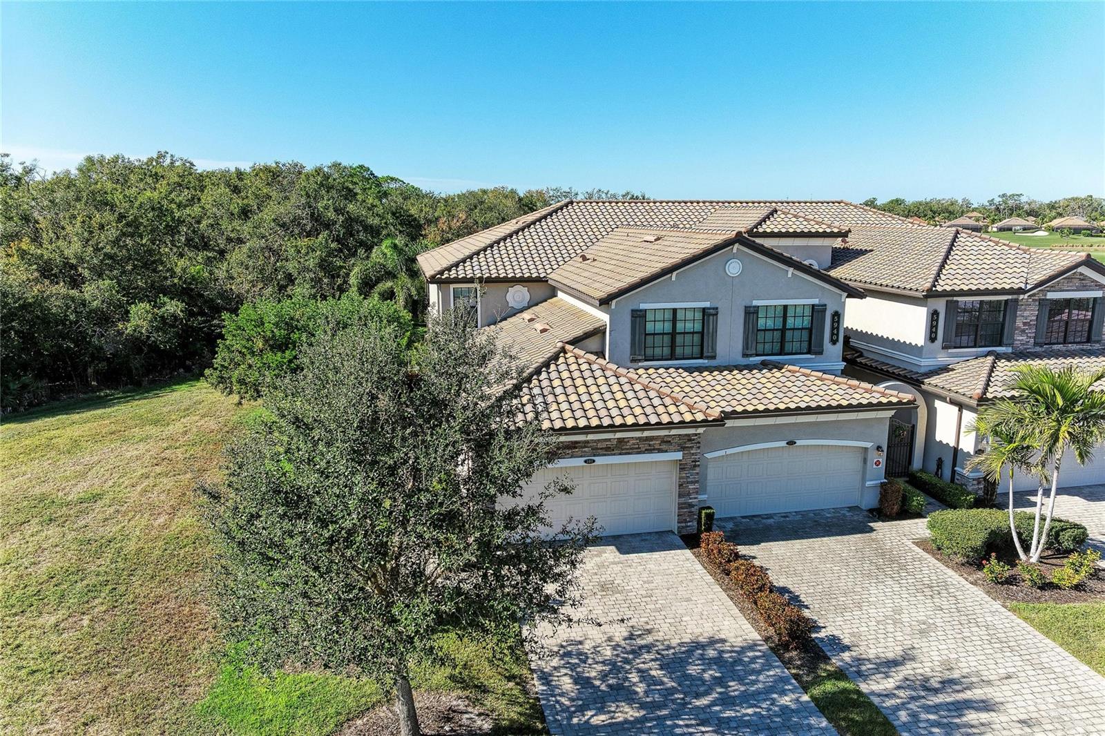 LAKEWOOD NATIONAL - Residential