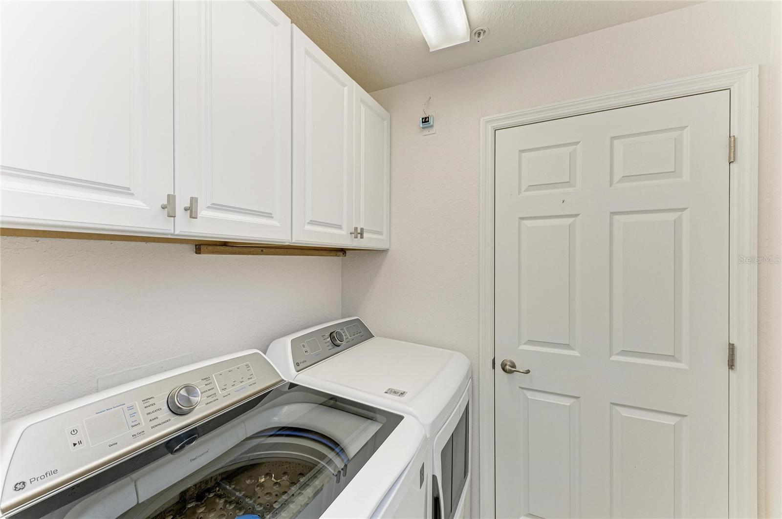 LAKEWOOD NATIONAL - Residential