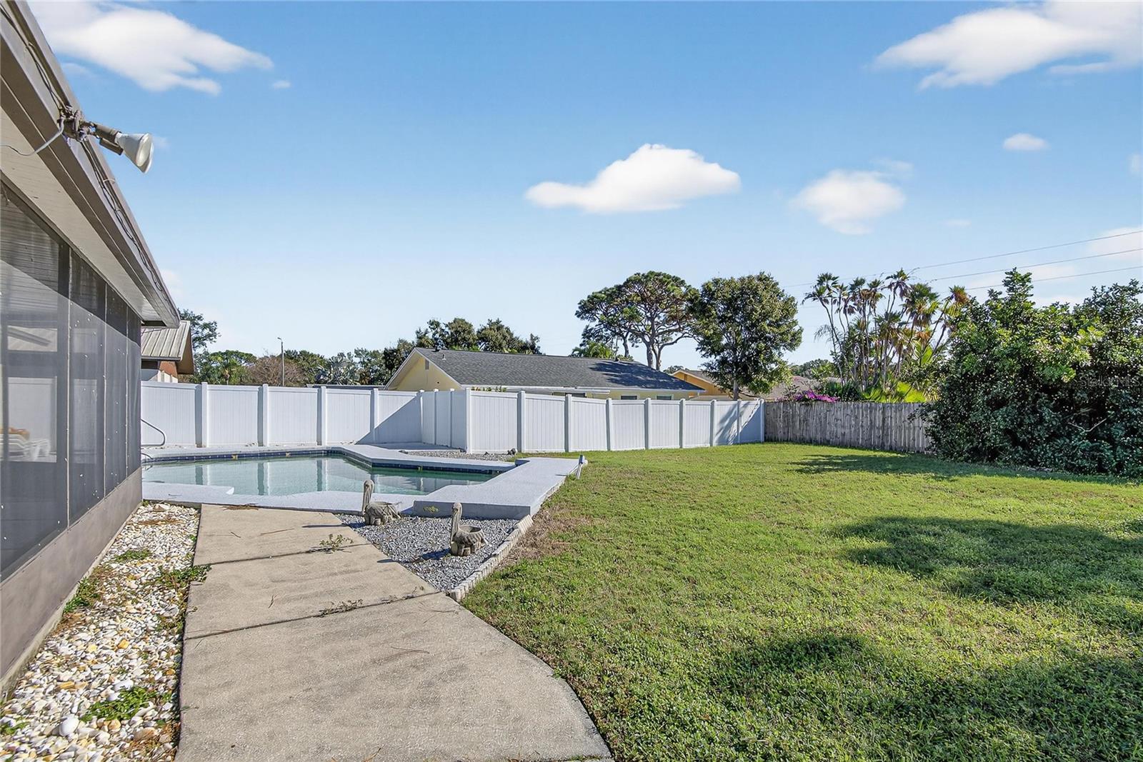 ROBIN WOODS ESTATES - Residential