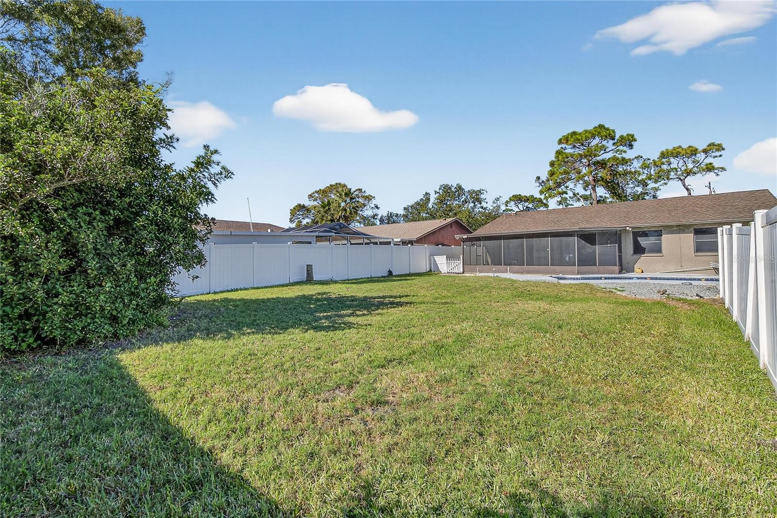 ROBIN WOODS ESTATES - Residential