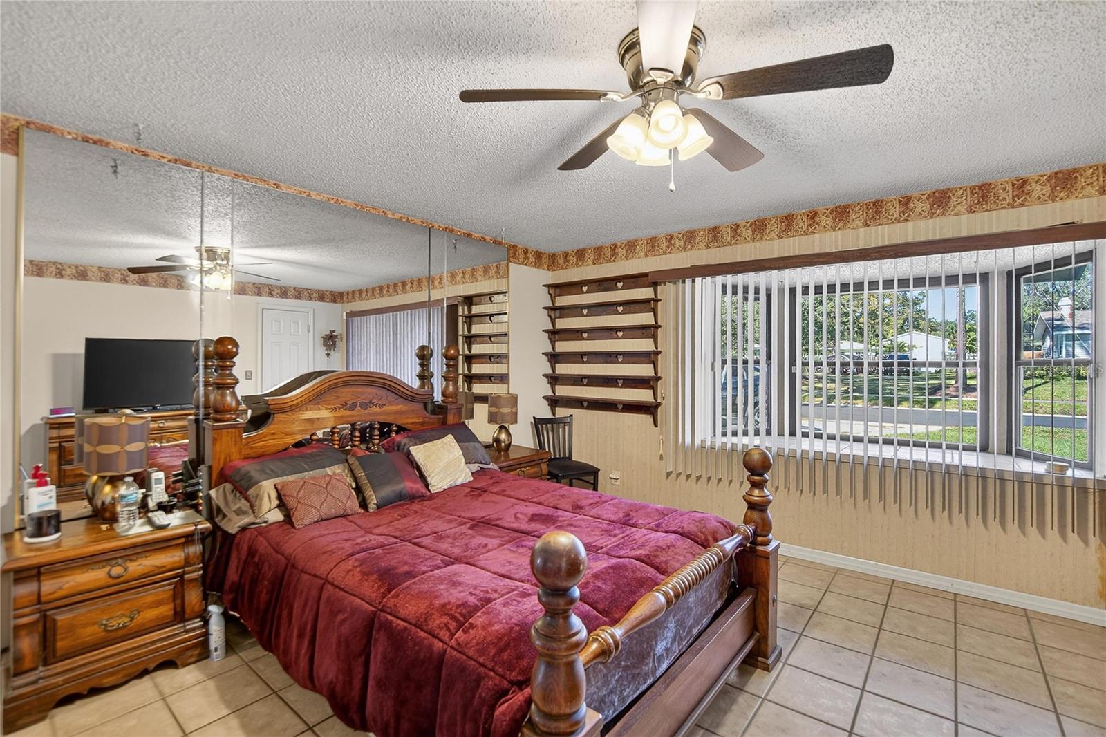 ROBIN WOODS ESTATES - Residential