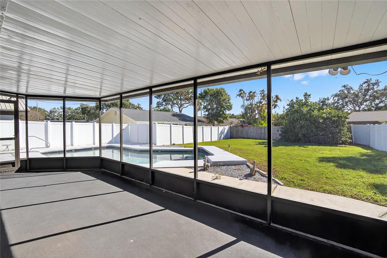 ROBIN WOODS ESTATES - Residential