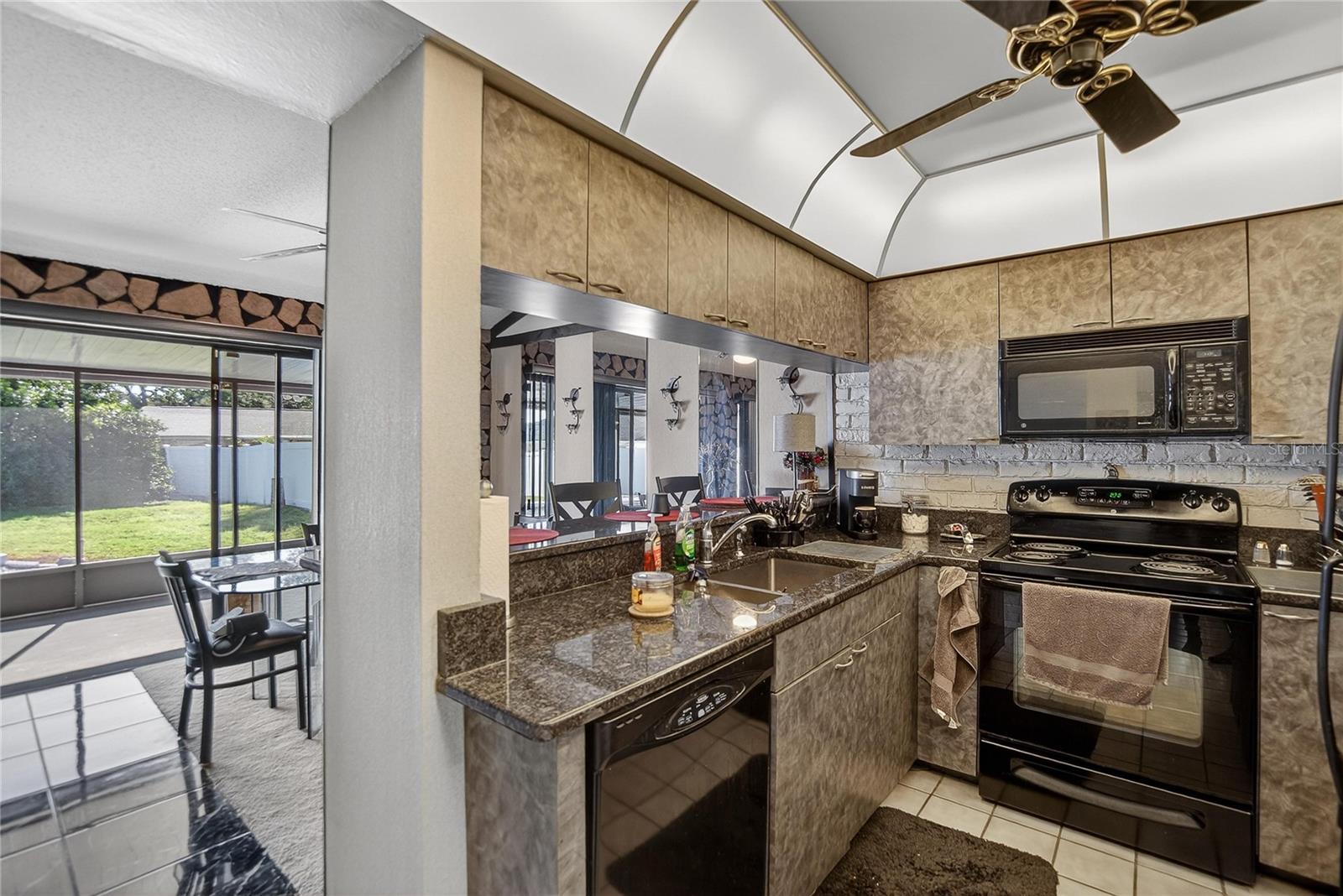 ROBIN WOODS ESTATES - Residential