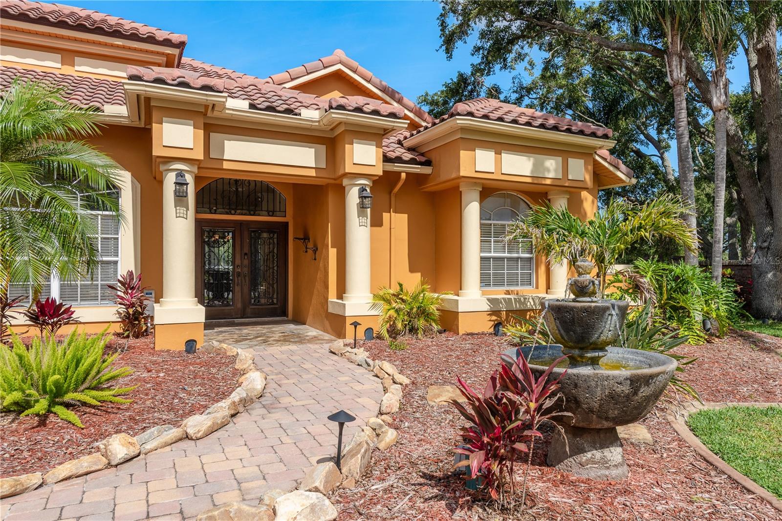 800 BELTED KINGFISHER DRIVE S