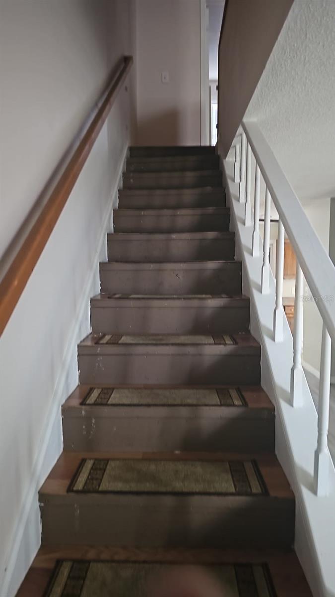 LAKE JACSON CONDOMINIUM - Residential Lease