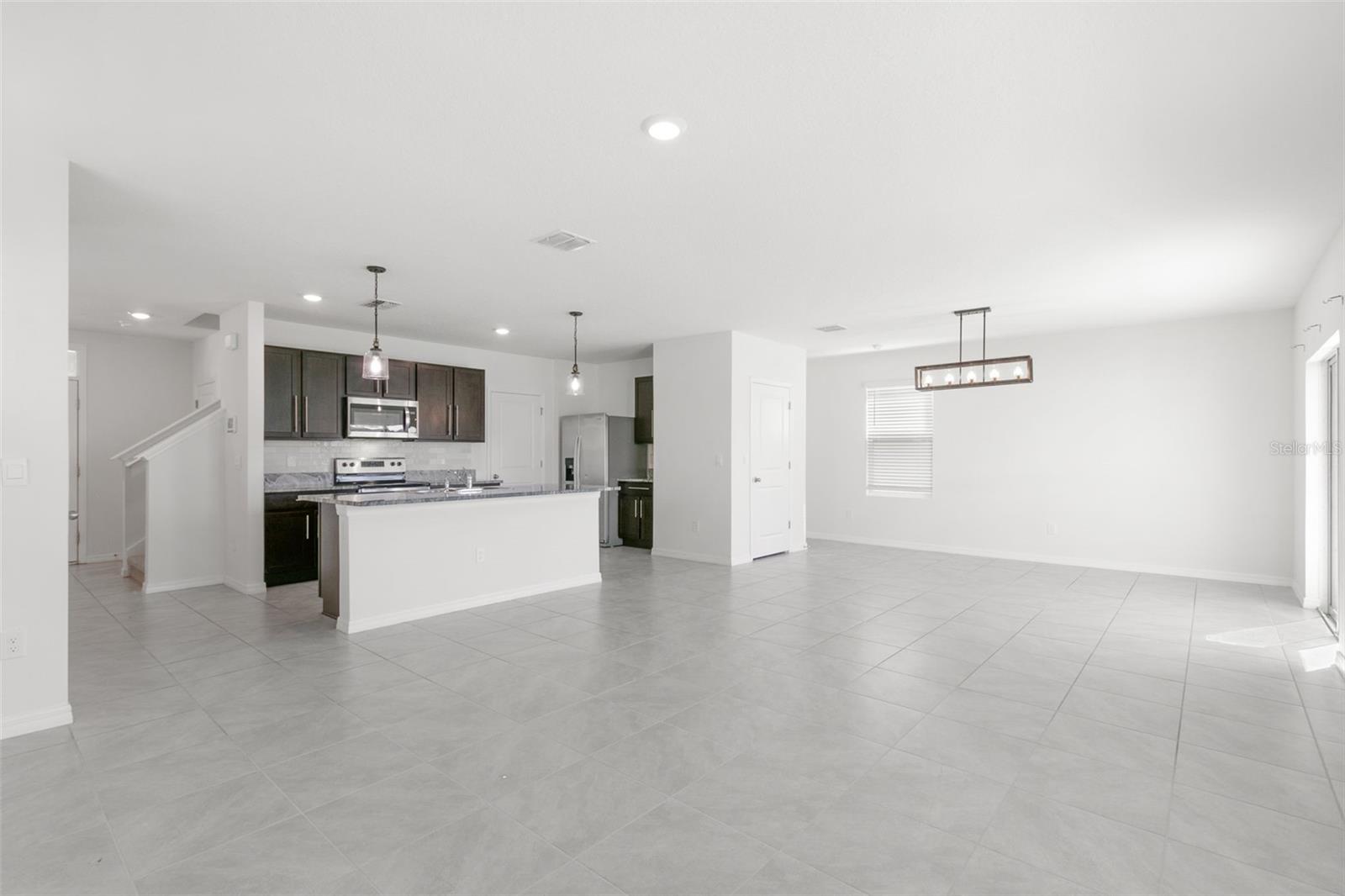 AVALON PARK WEST NORTH PH 1A & - Residential Lease