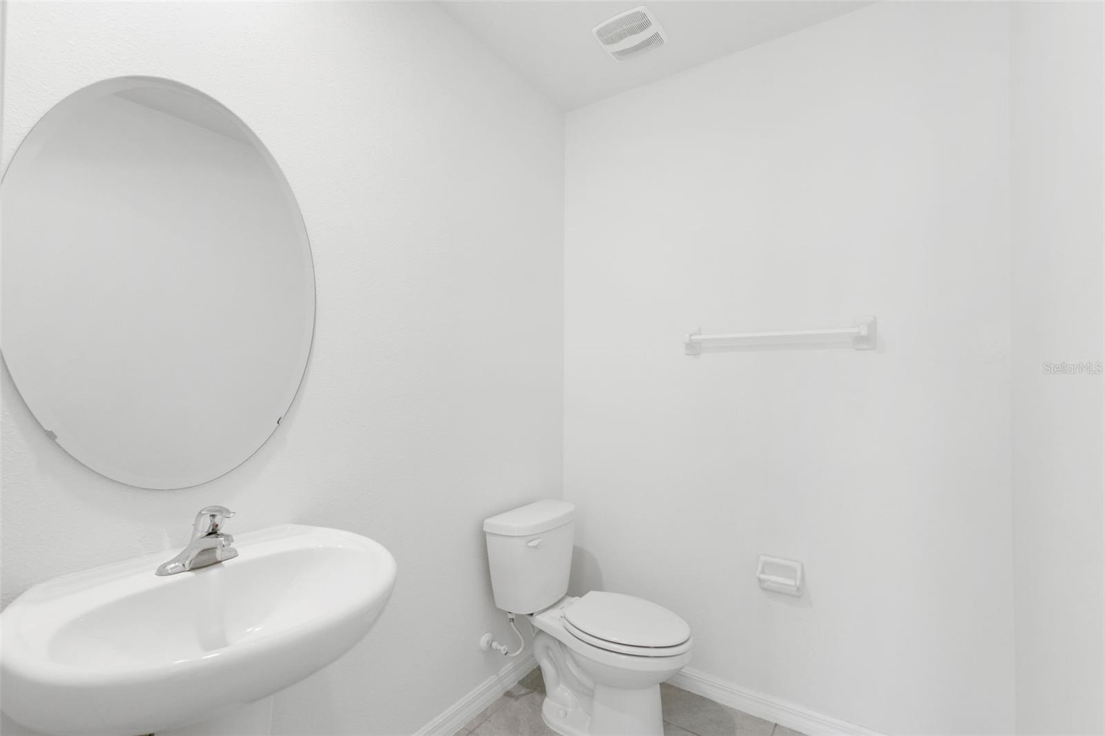 AVALON PARK WEST NORTH PH 1A & - Residential Lease