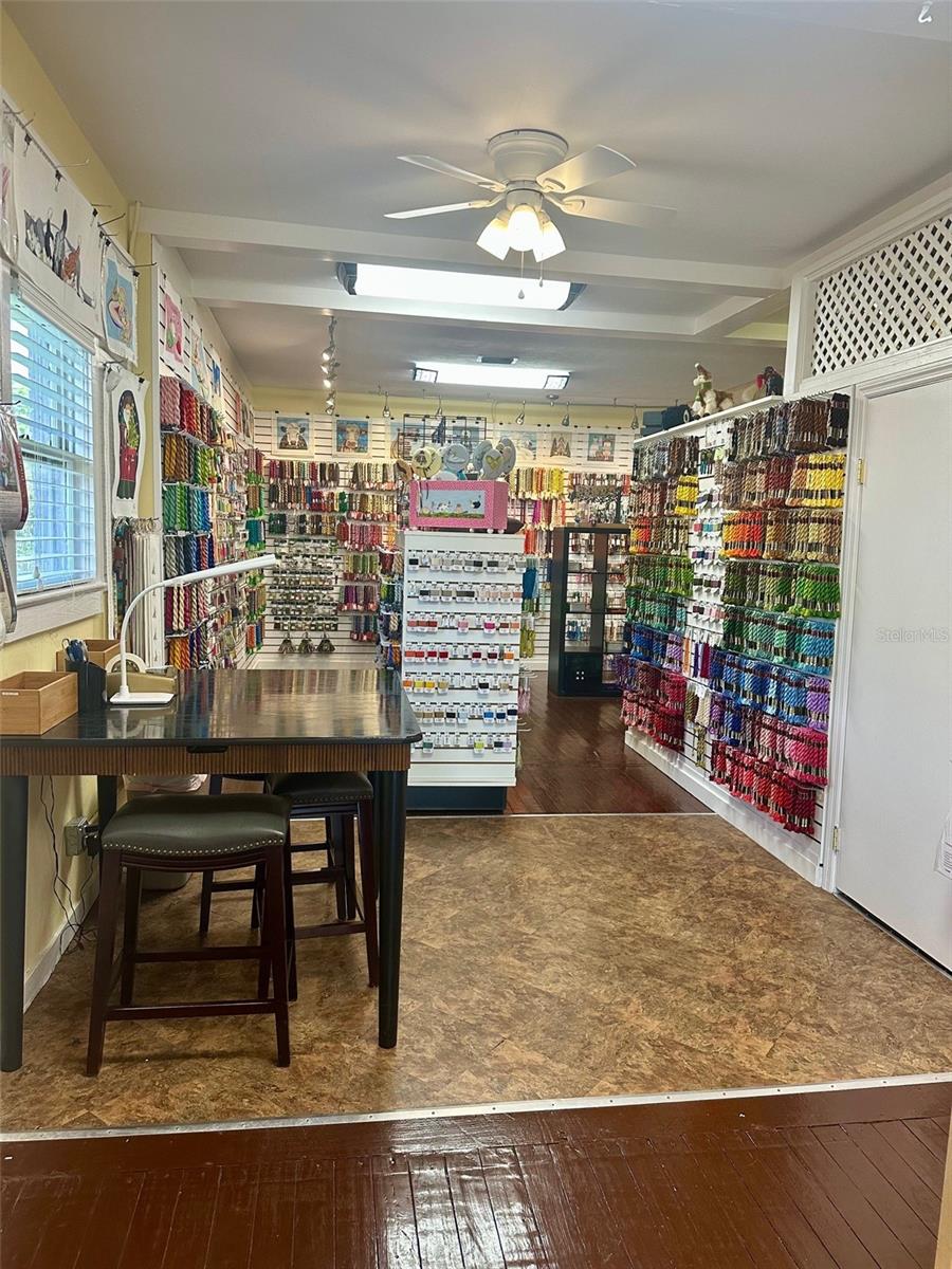 BUCKEYE COURT REP - Commercial Lease