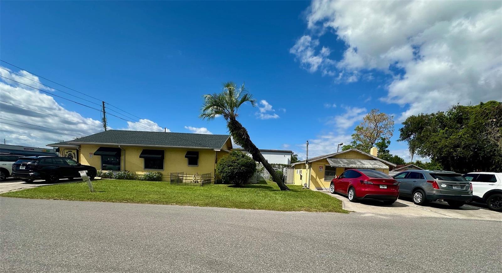 BUCKEYE COURT REP - Commercial Lease