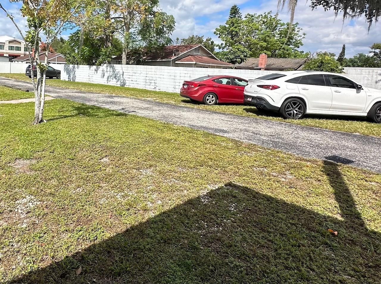 BUCKEYE COURT REP - Commercial Lease