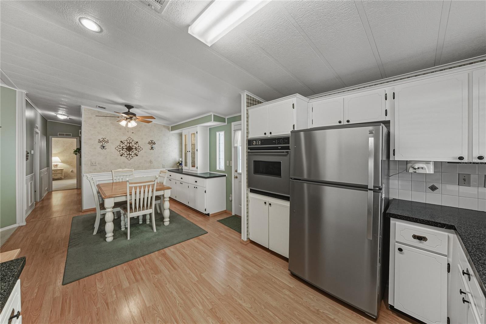 COLONY HILLS COMMUNITY - Residential