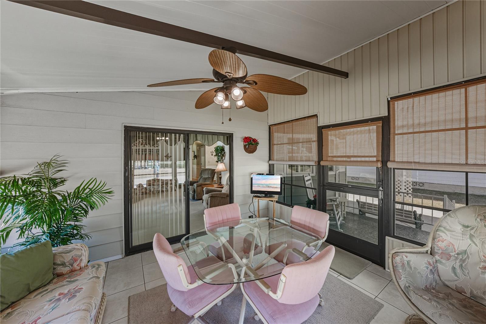 COLONY HILLS COMMUNITY - Residential