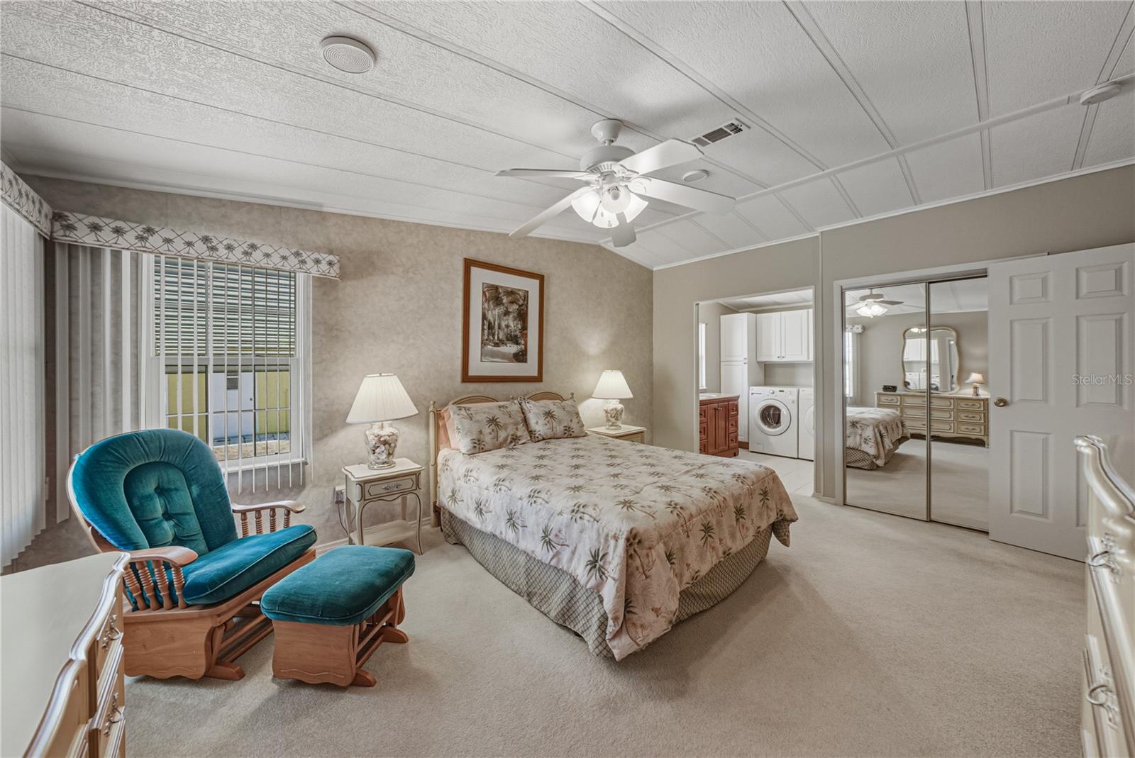 COLONY HILLS COMMUNITY - Residential