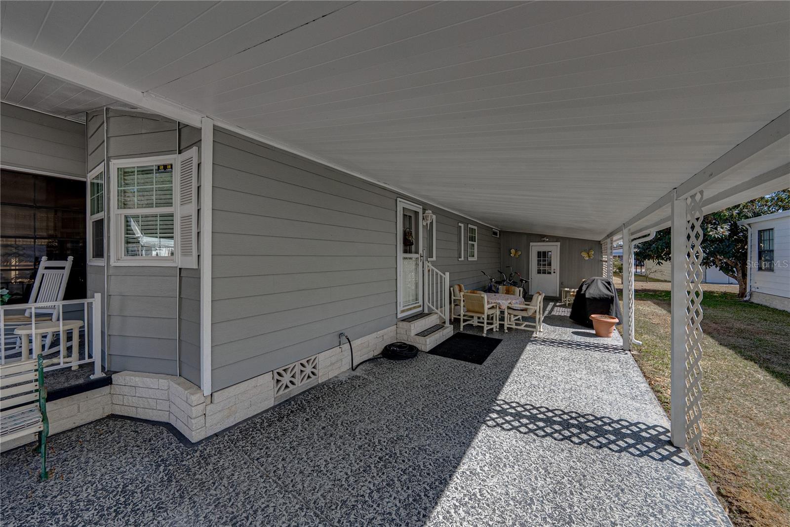 COLONY HILLS COMMUNITY - Residential