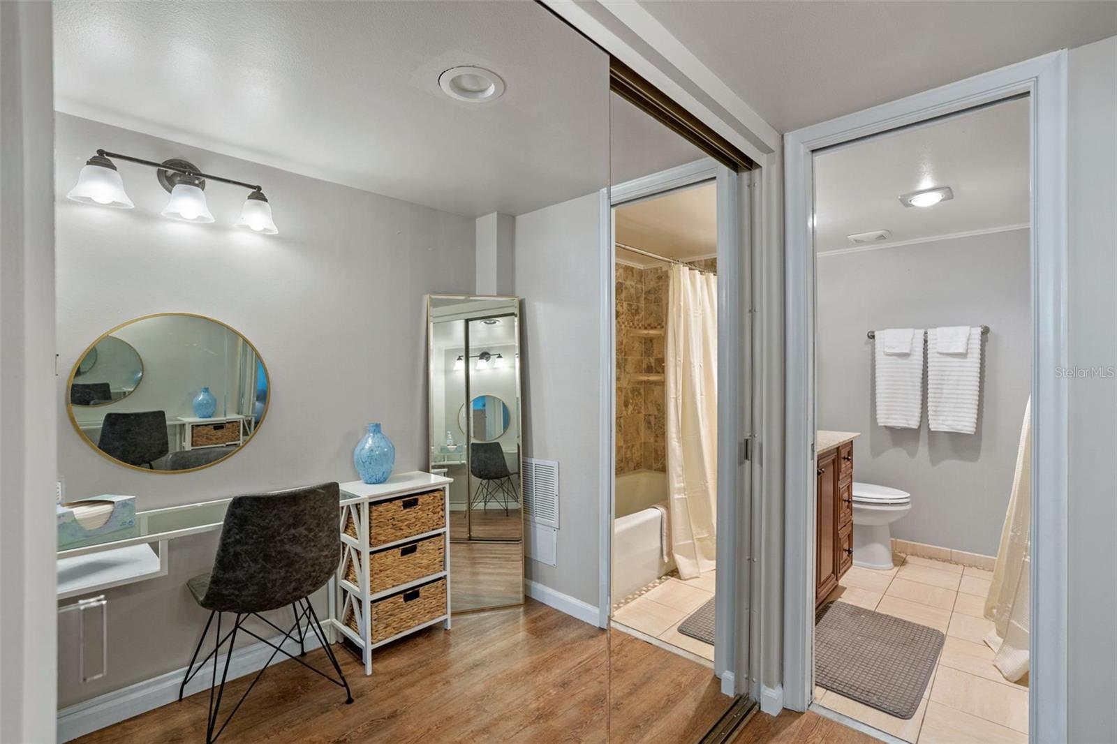 AQUARIUS OCEANFRONT - Residential