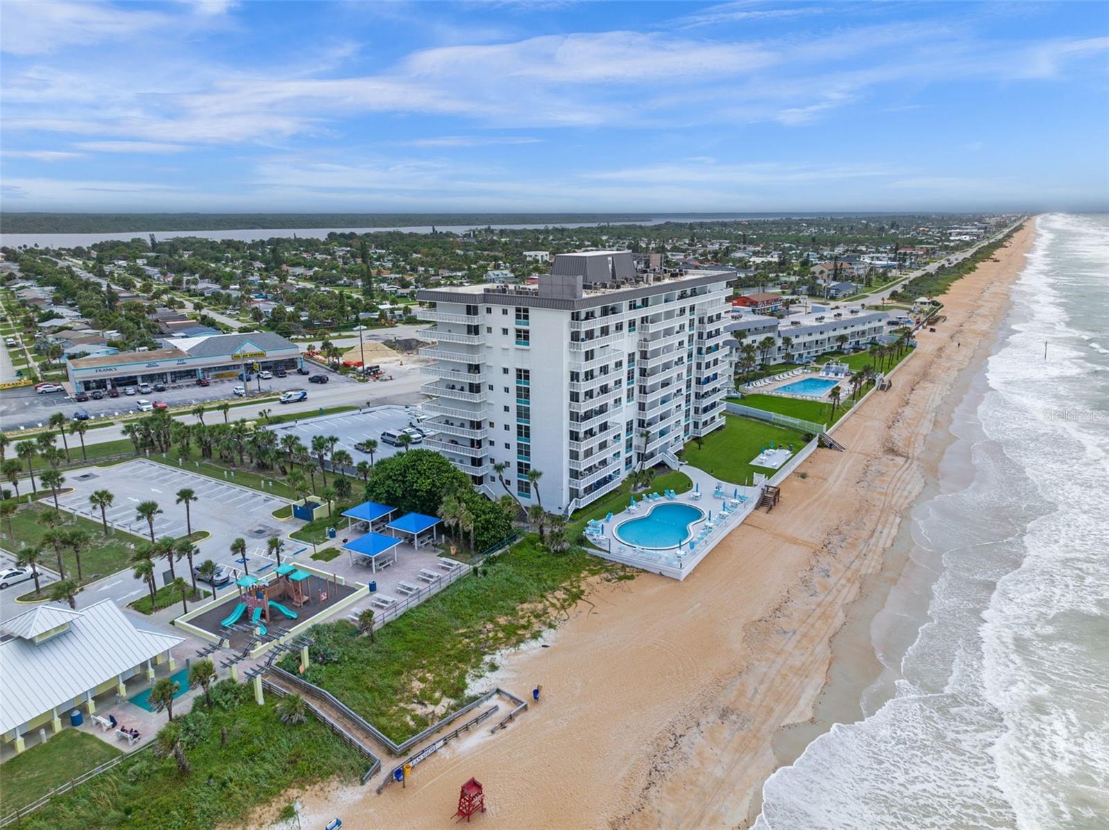 AQUARIUS OCEANFRONT - Residential