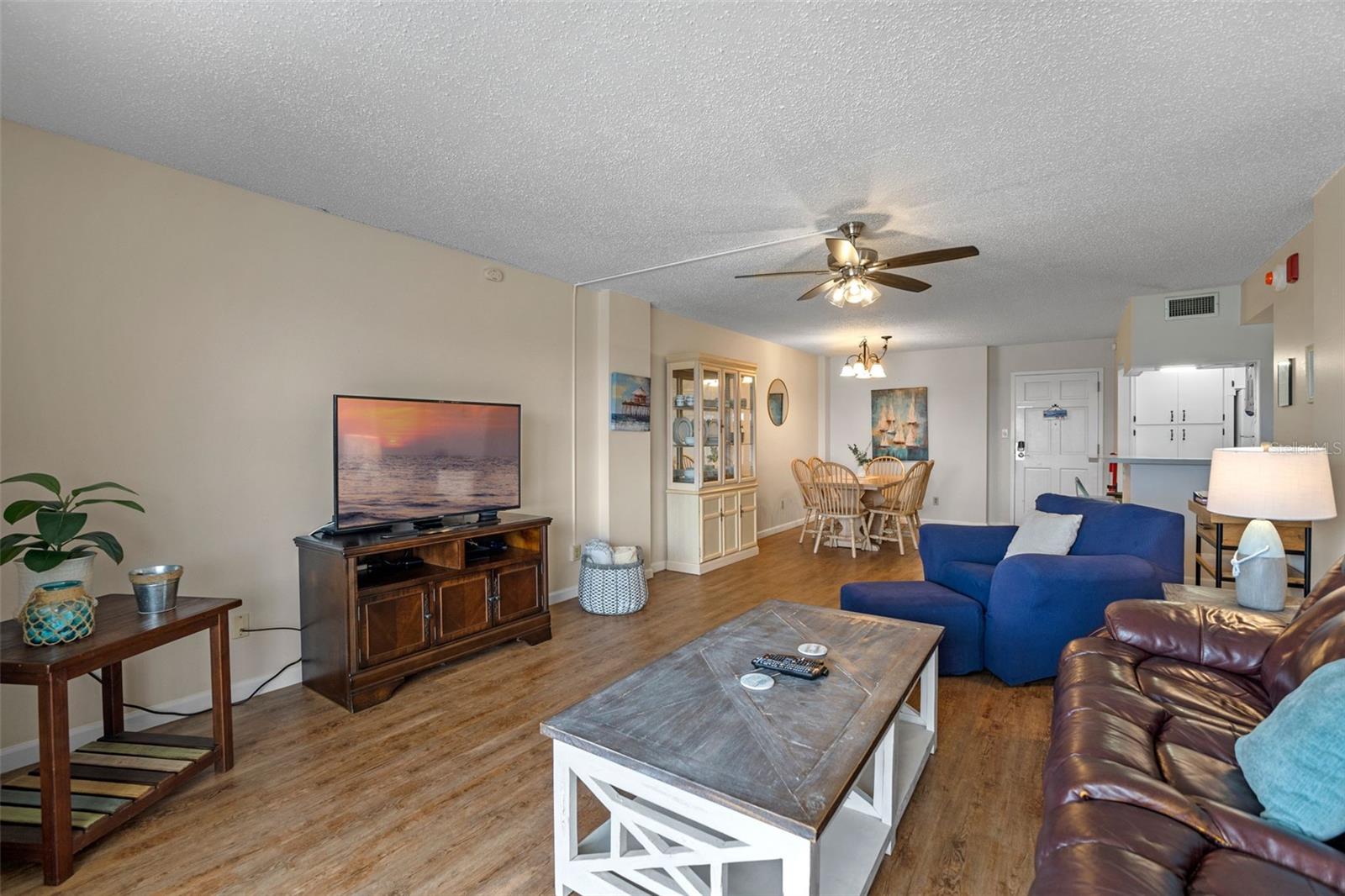 AQUARIUS OCEANFRONT - Residential