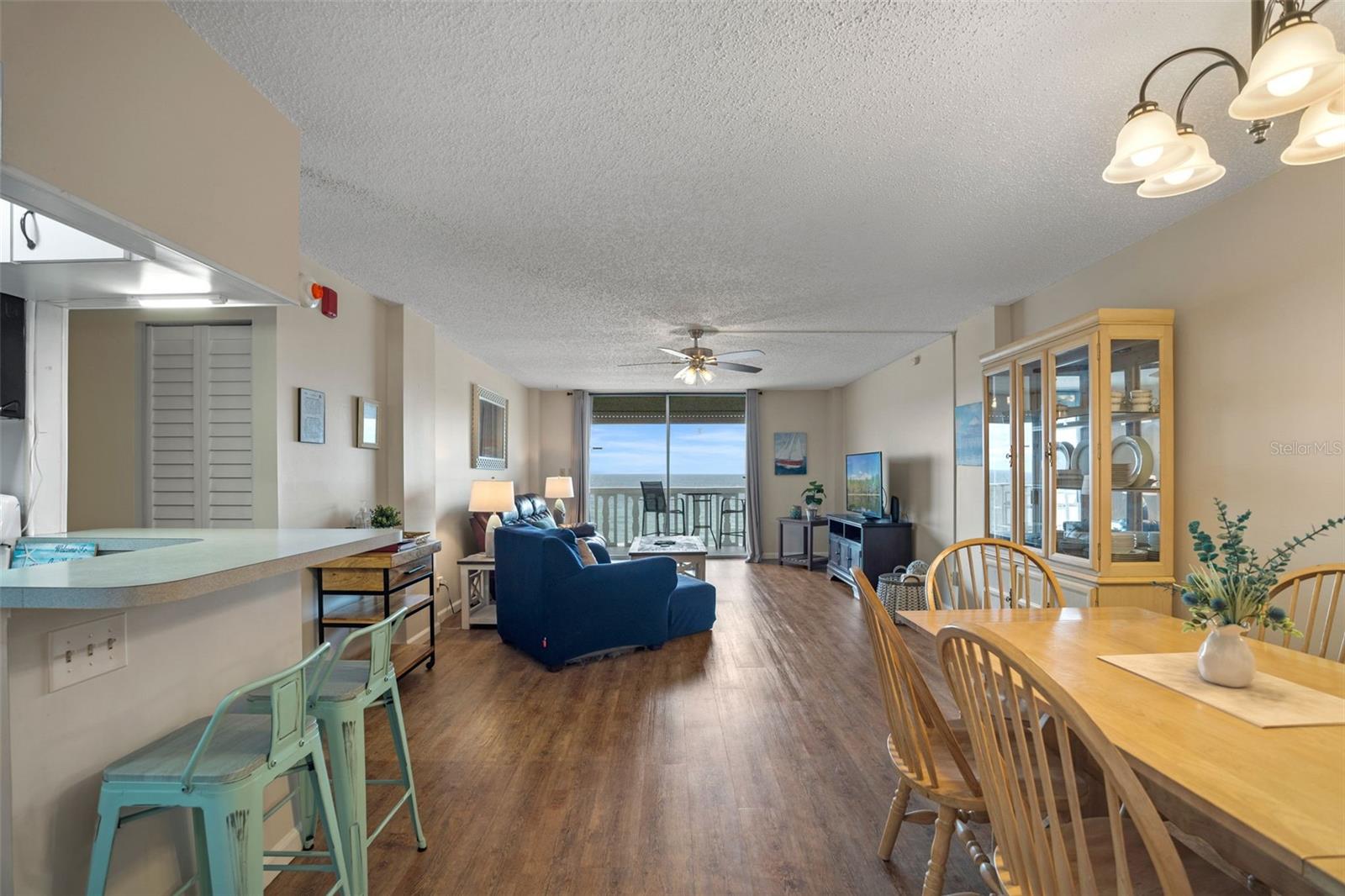 AQUARIUS OCEANFRONT - Residential