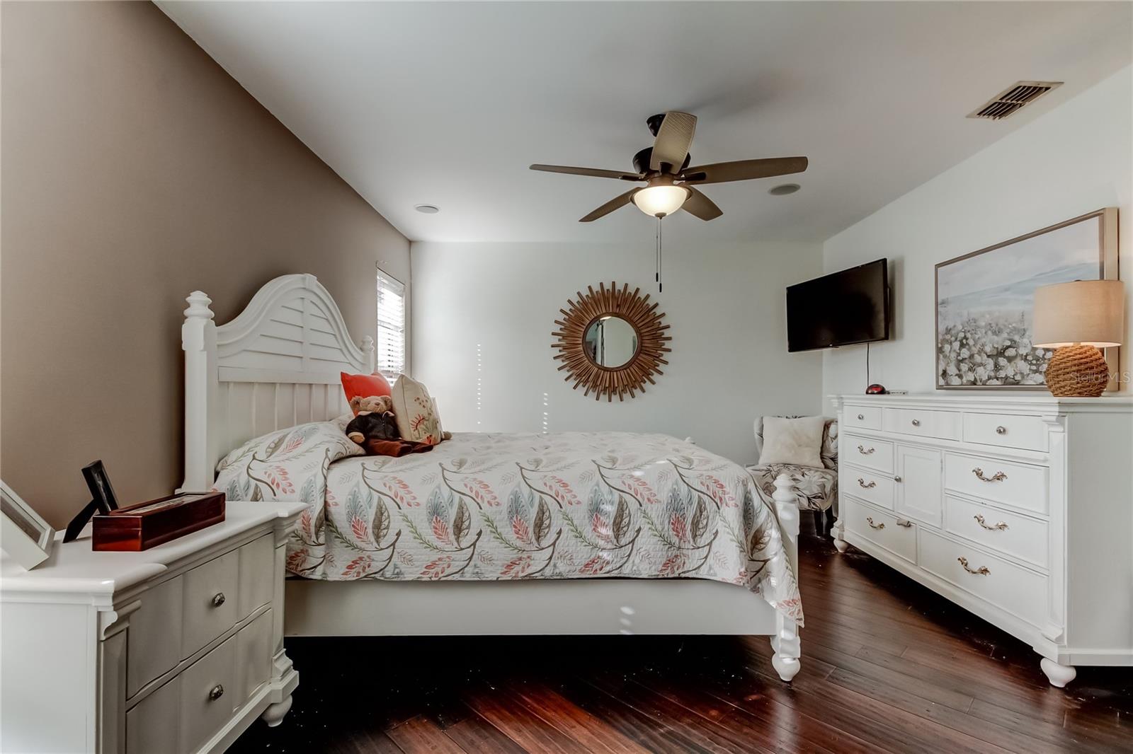 CLUBHOUSE ESTATES OF COUNTRYSIDE - Residential