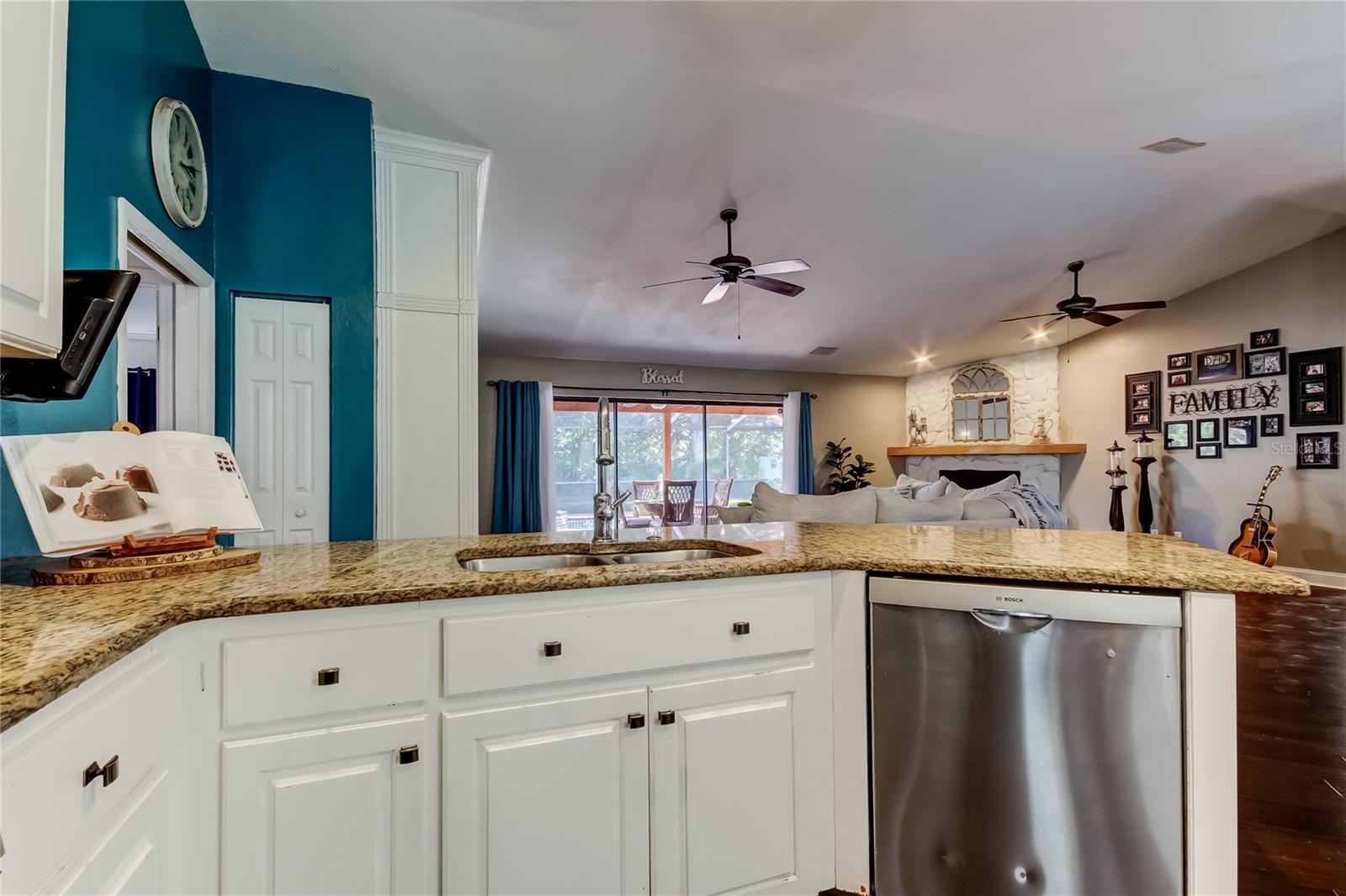 CLUBHOUSE ESTATES OF COUNTRYSIDE - Residential