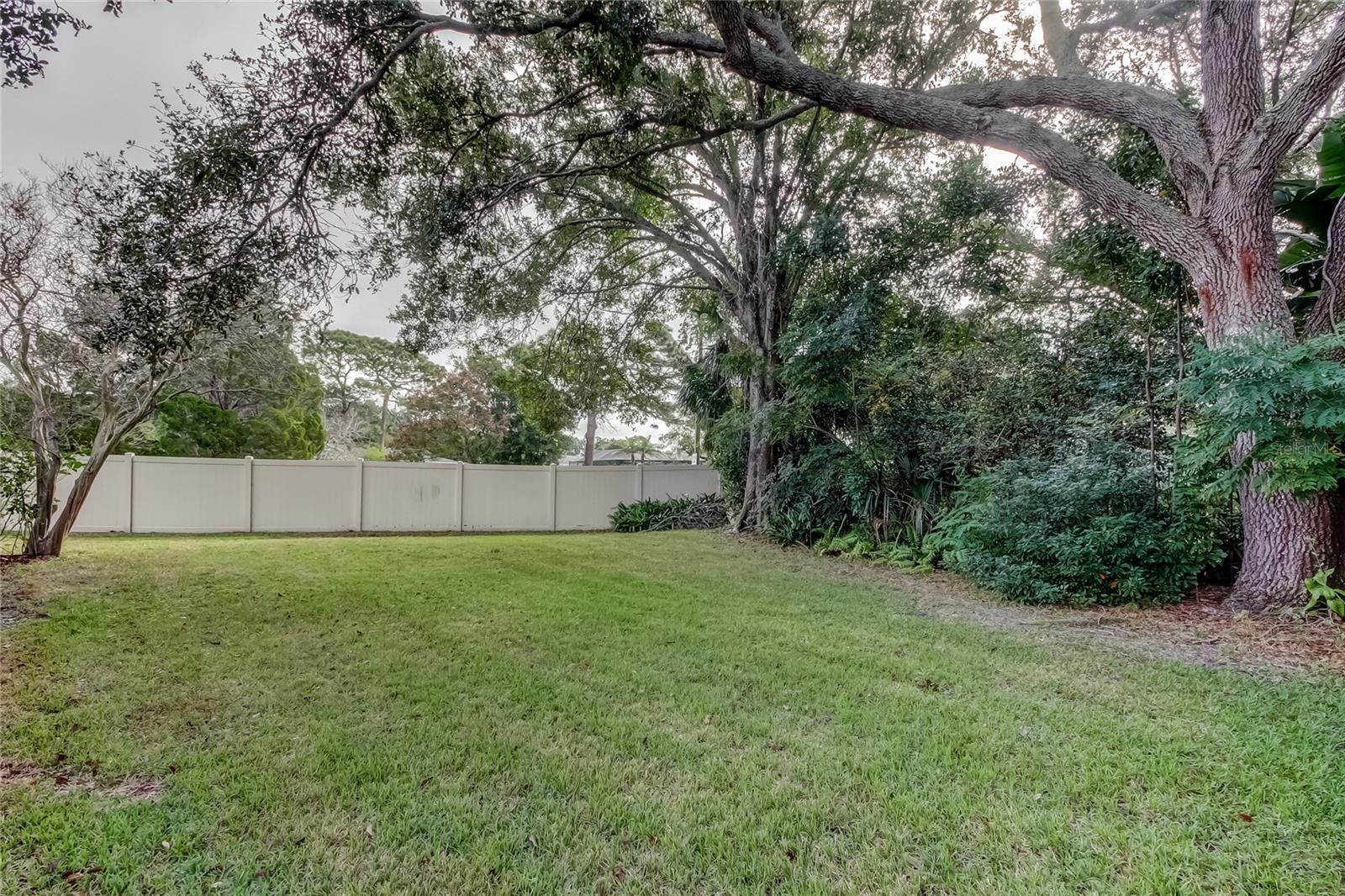 CLUBHOUSE ESTATES OF COUNTRYSIDE - Residential