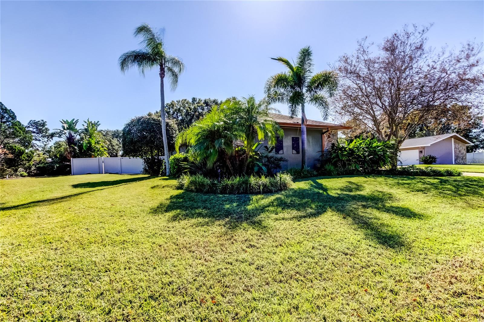 CLUBHOUSE ESTATES OF COUNTRYSIDE - Residential