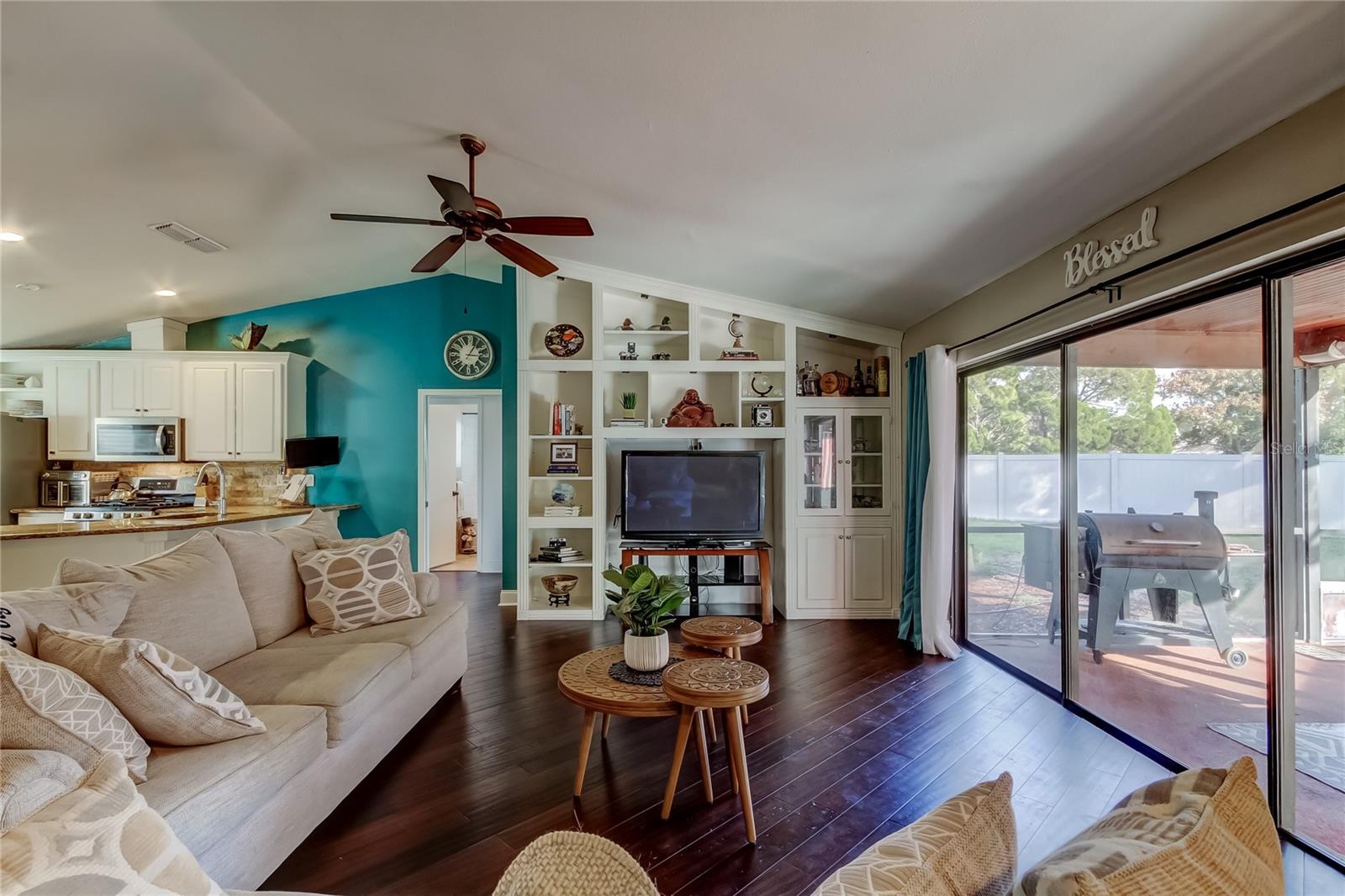 CLUBHOUSE ESTATES OF COUNTRYSIDE - Residential