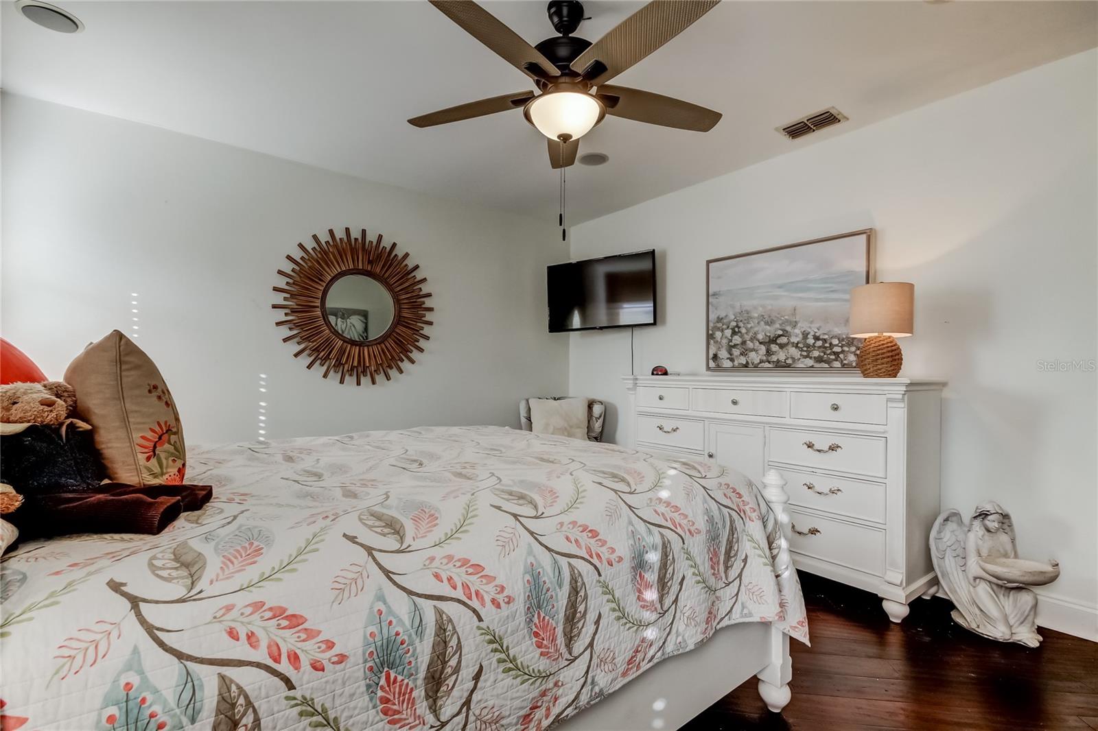 CLUBHOUSE ESTATES OF COUNTRYSIDE - Residential