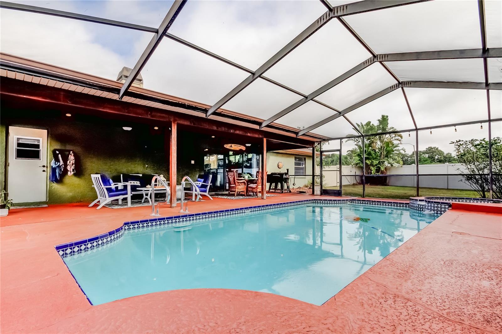 CLUBHOUSE ESTATES OF COUNTRYSIDE - Residential