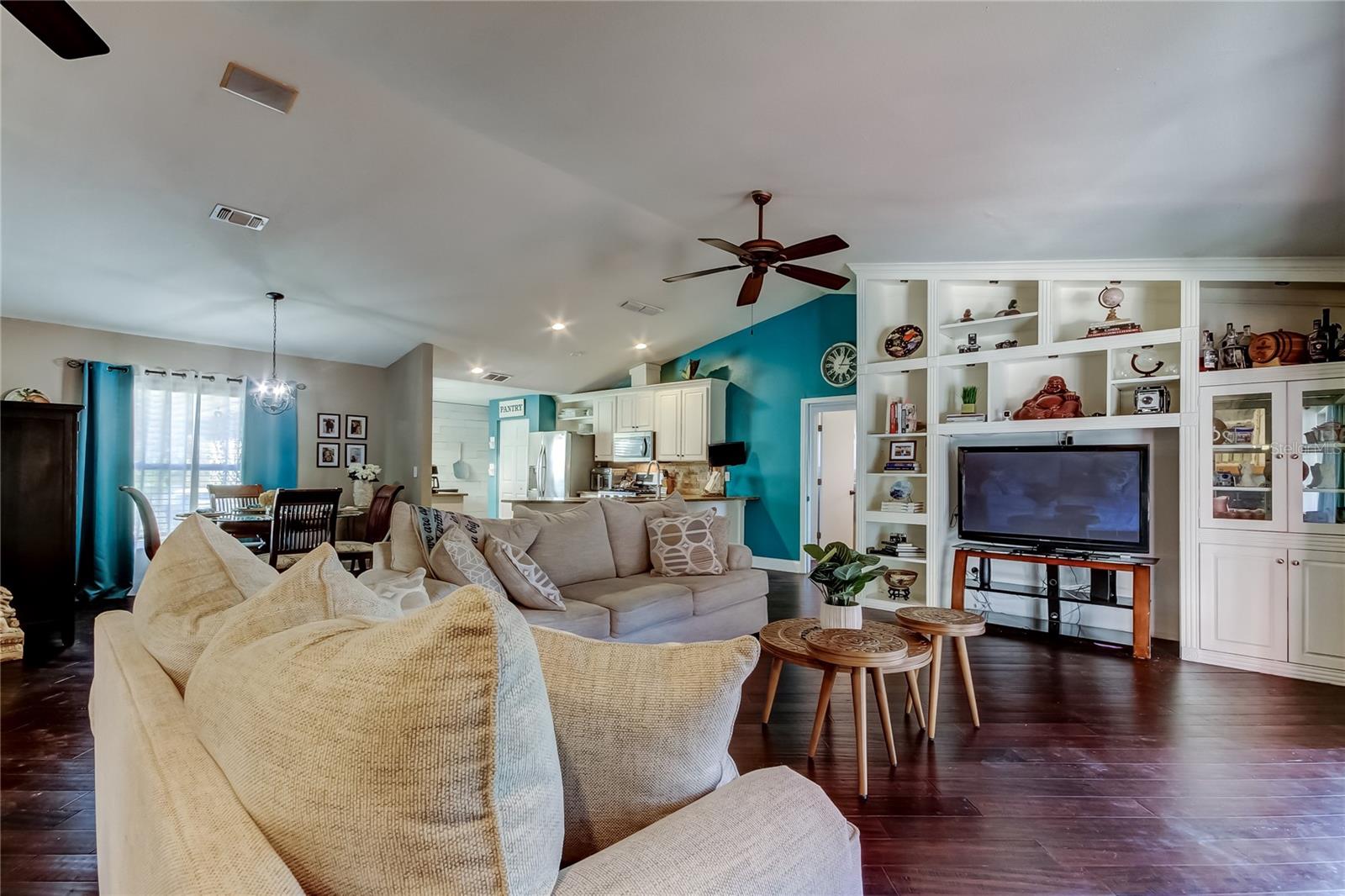 CLUBHOUSE ESTATES OF COUNTRYSIDE - Residential