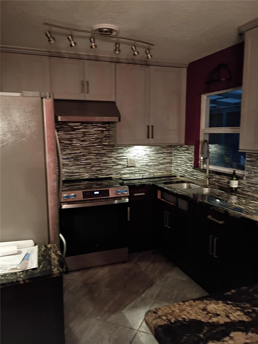 SUNSET HILLS 2ND ADD - Residential