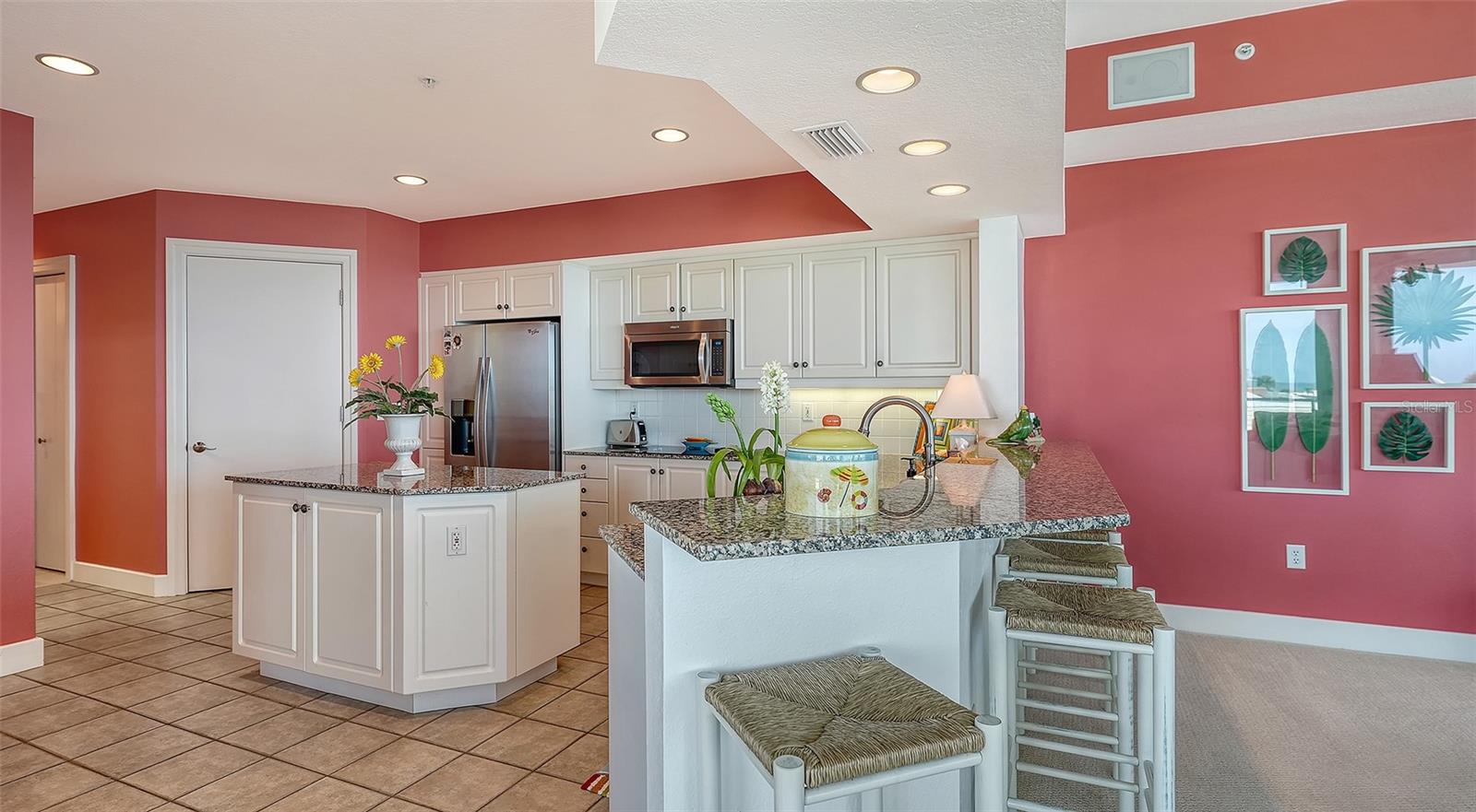 THE GRANDE AT LONGBOAT KEY - Residential