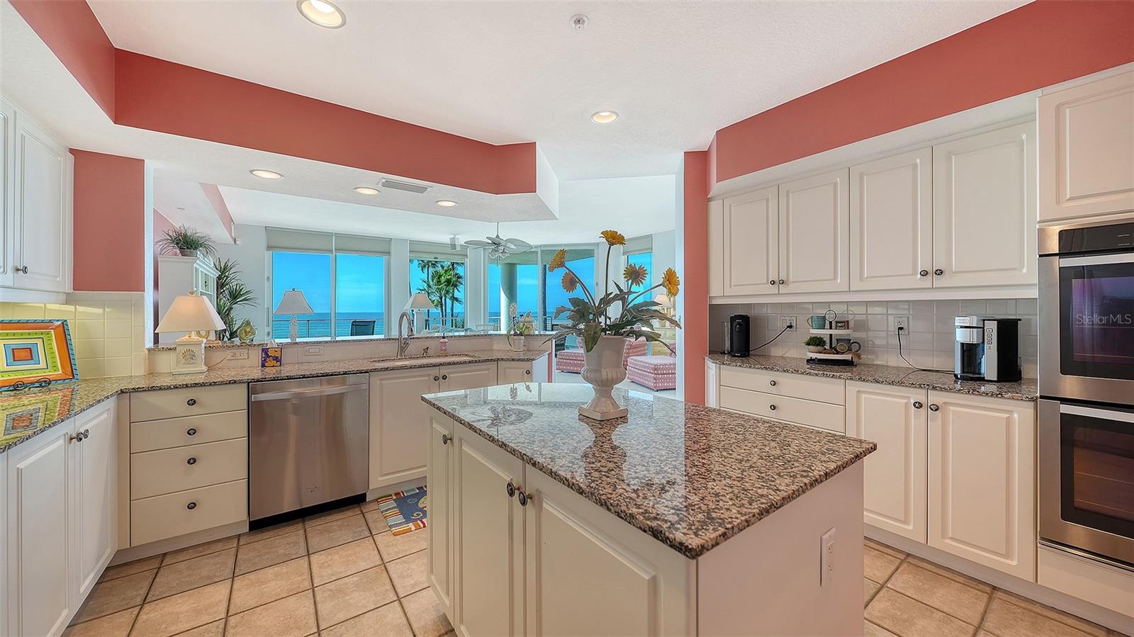THE GRANDE AT LONGBOAT KEY - Residential