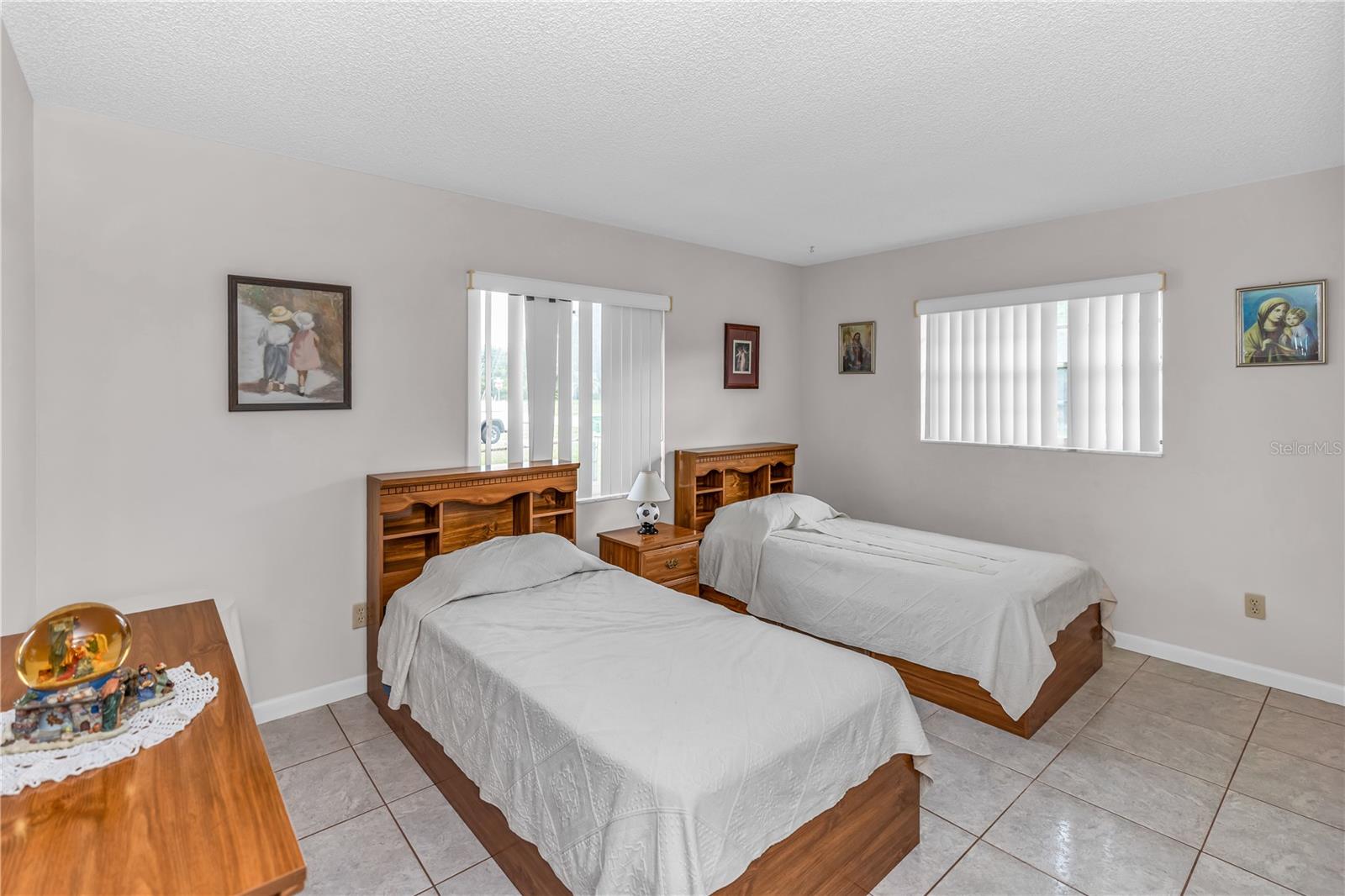 DELTONA LAKES UNIT 16 - Residential