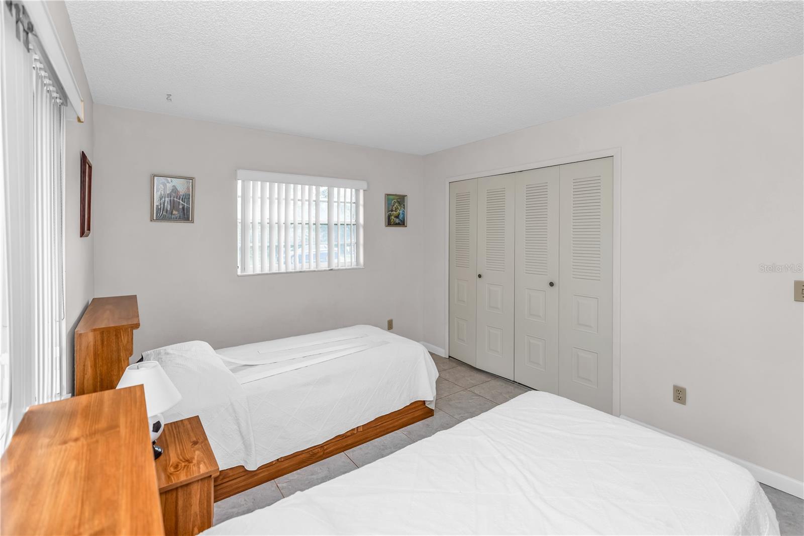 DELTONA LAKES UNIT 16 - Residential