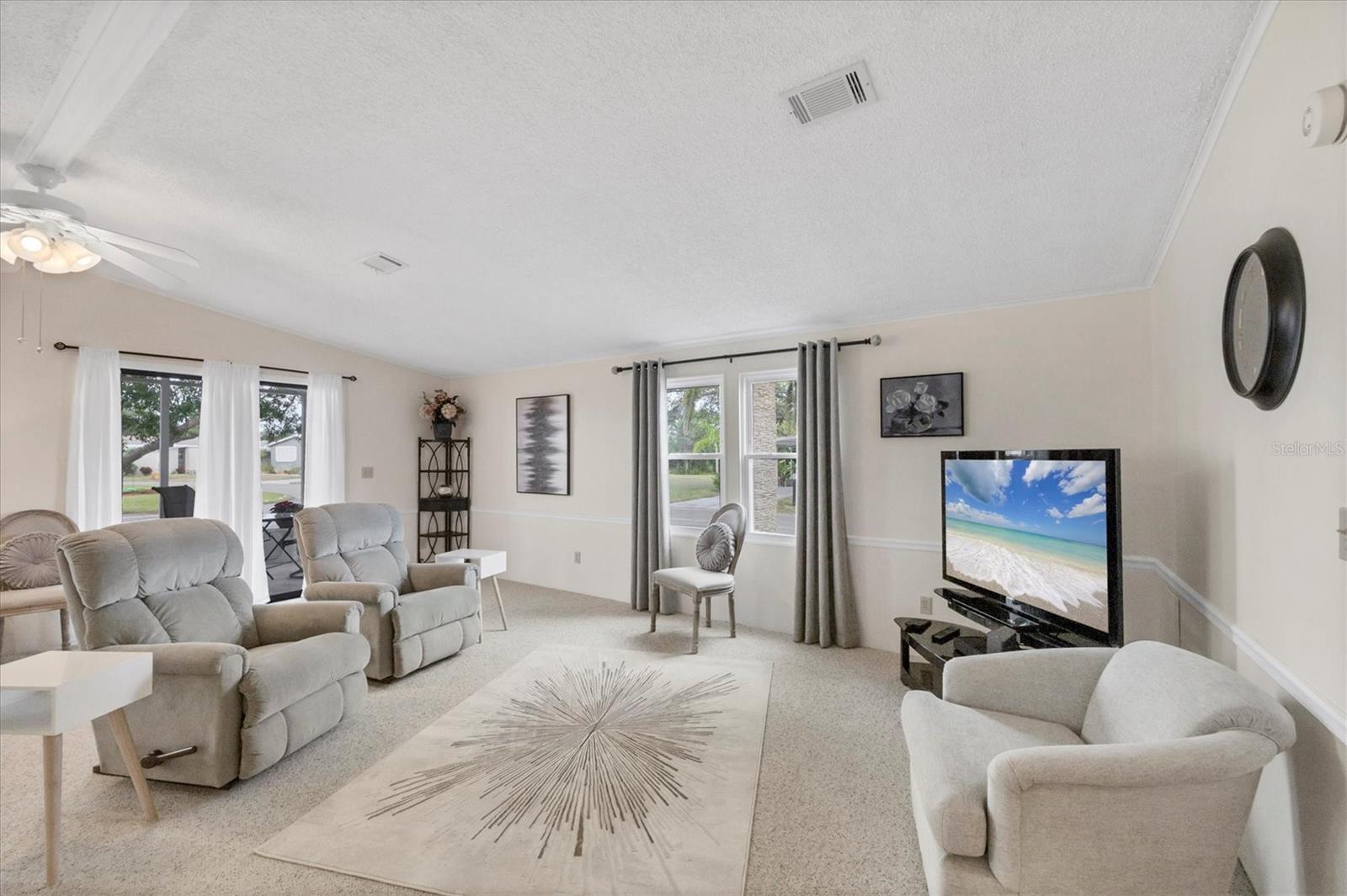 TANGERINE WOODS - Residential