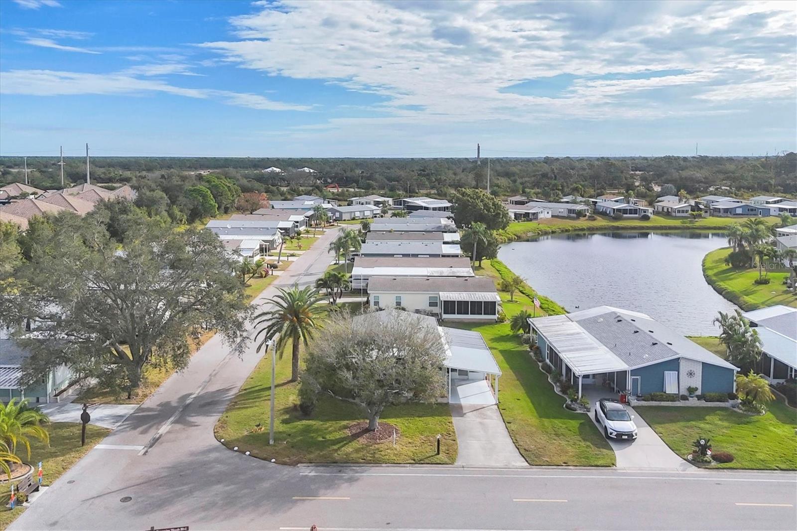 TANGERINE WOODS - Residential