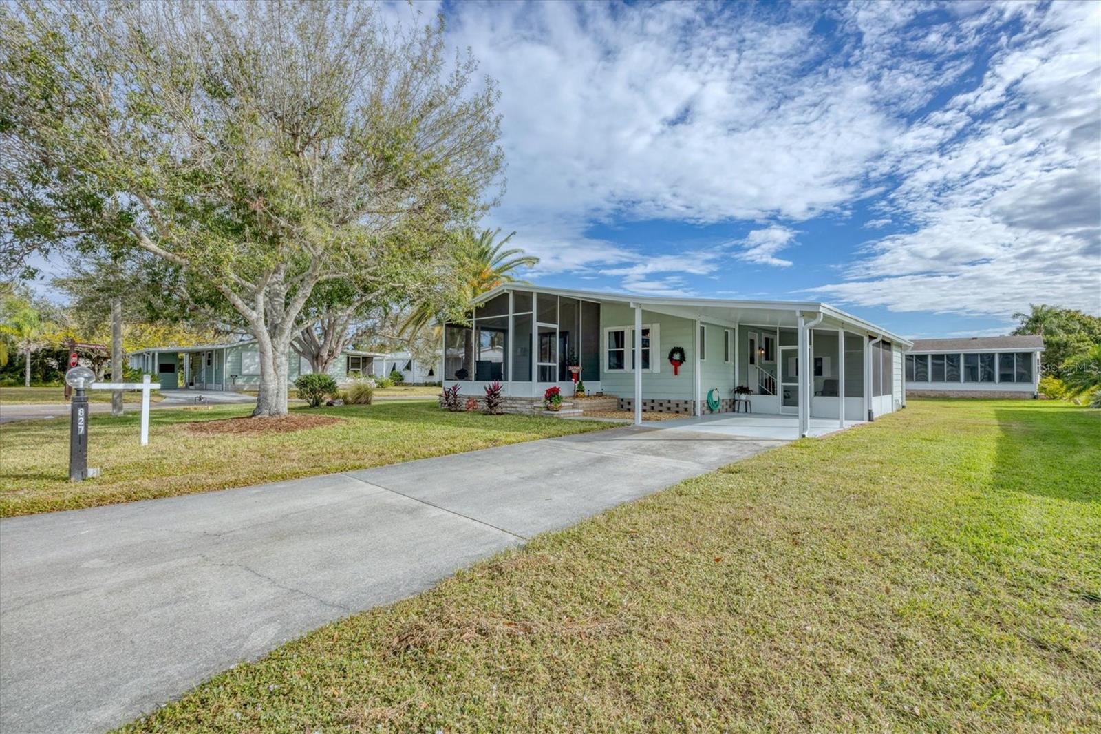 TANGERINE WOODS - Residential