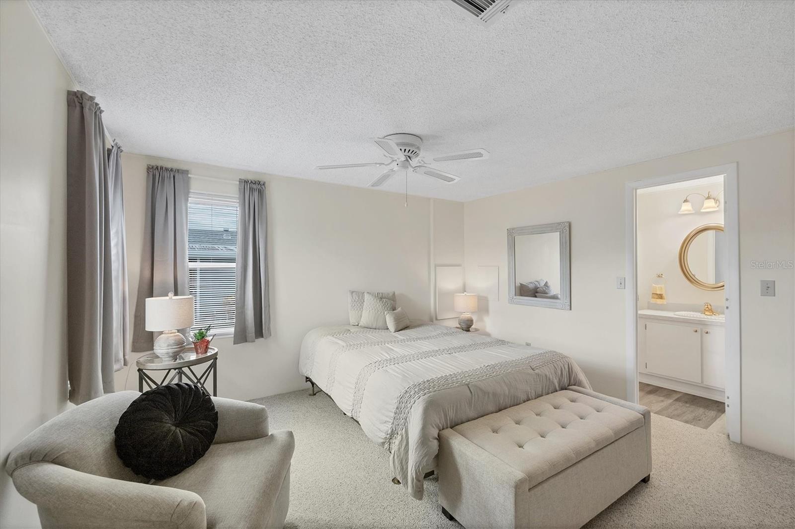 TANGERINE WOODS - Residential