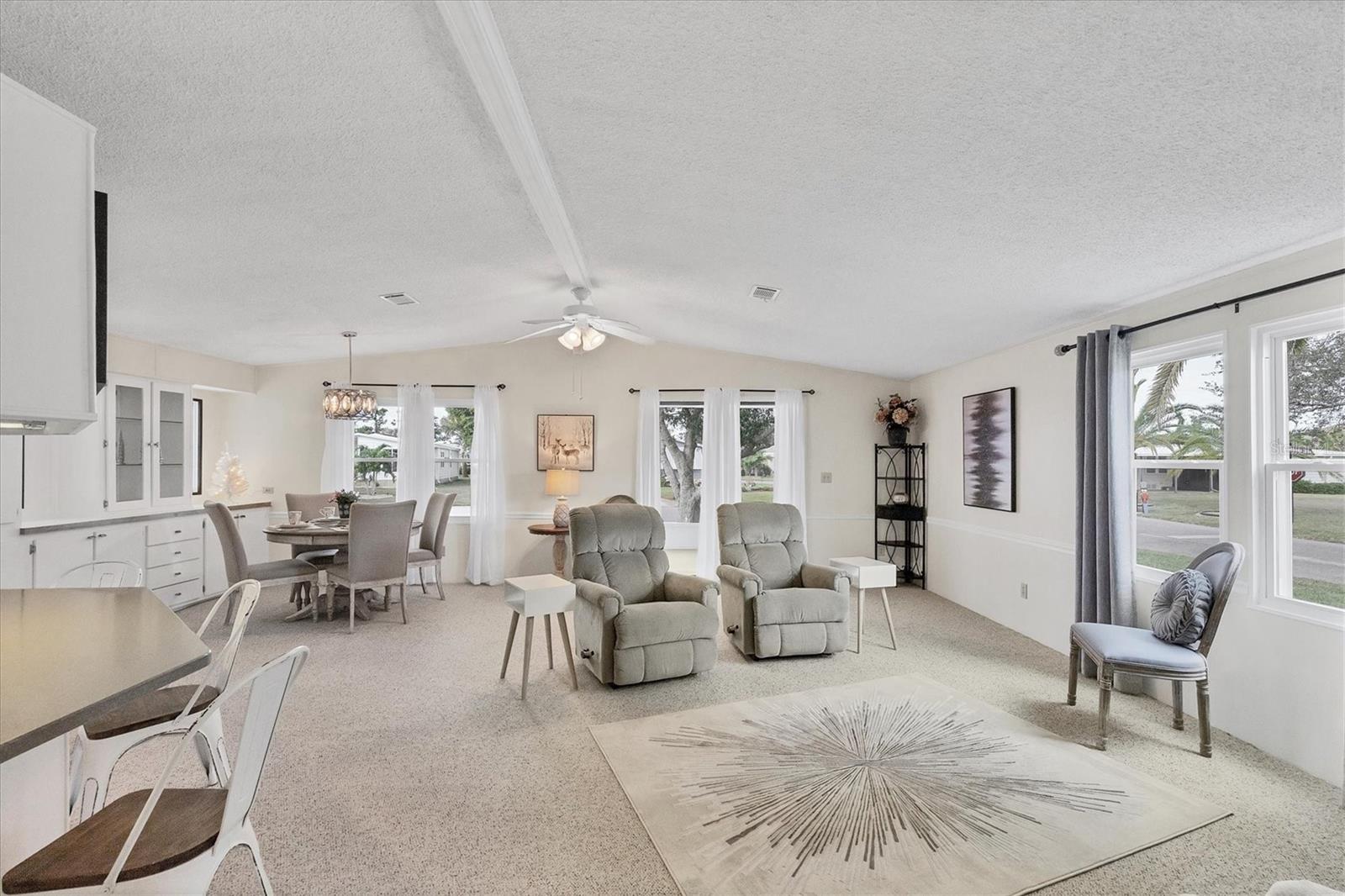 TANGERINE WOODS - Residential