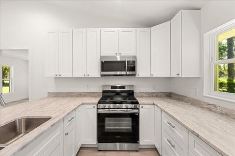 Tiny photo for 1084 SE 170th Street, Summerfield, FL 34491 (MLS # S5135175)