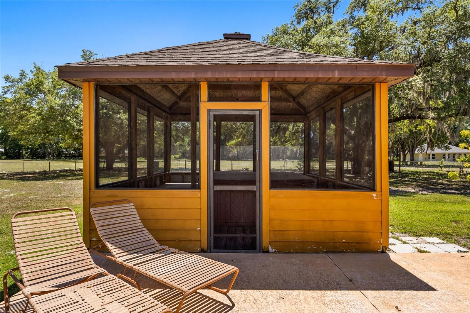 NO SUBDIVISION - Residential