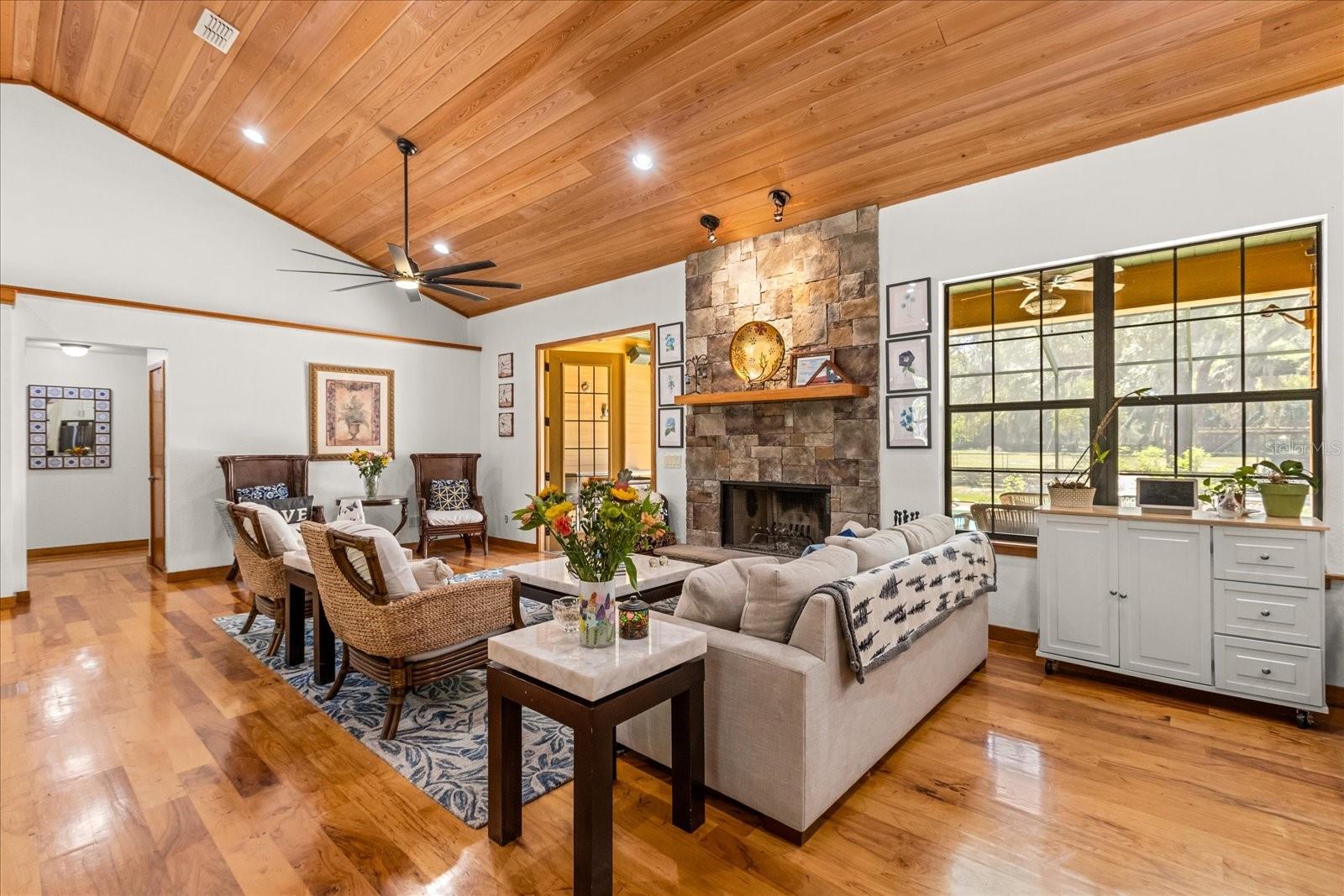 NO SUBDIVISION - Residential